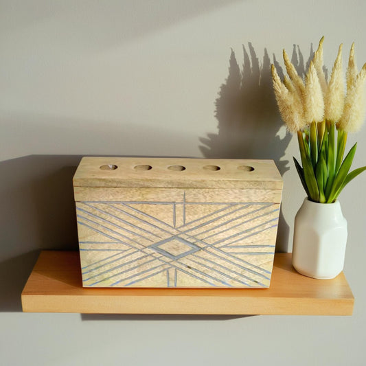 Wooden Line art carved make up brush holder    (GD6051L)